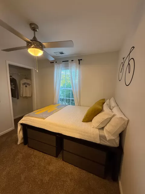 Apartment Gallery - 5