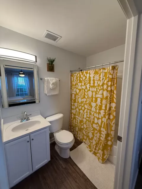 Apartment Gallery - 6