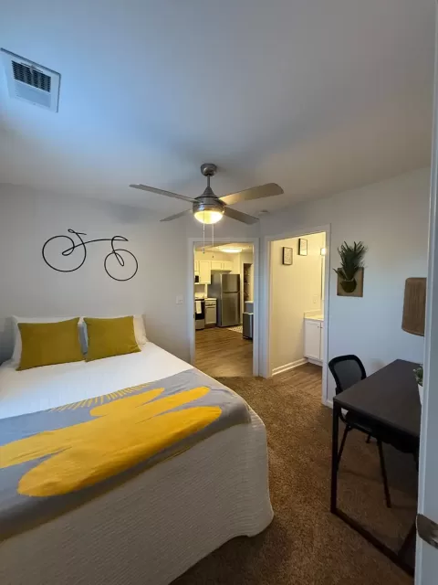 Apartment Gallery - 8